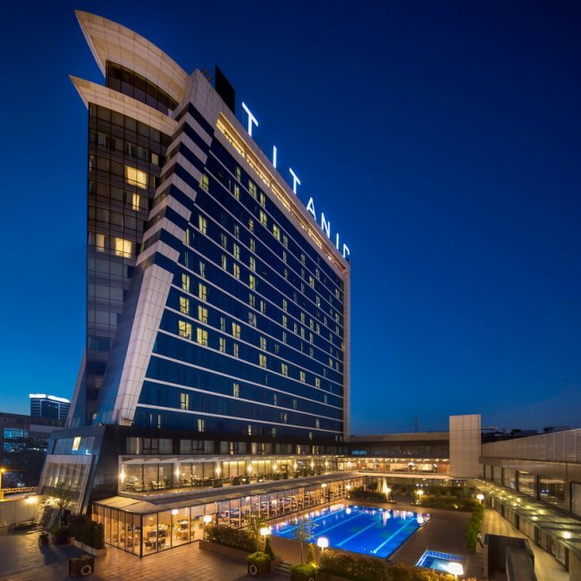 Titanik Otel Bayrampaşa